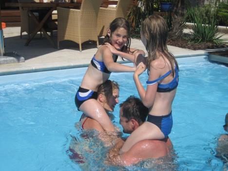 Fussball 062.jpg   28kb   26.03.2021 22:38:09
